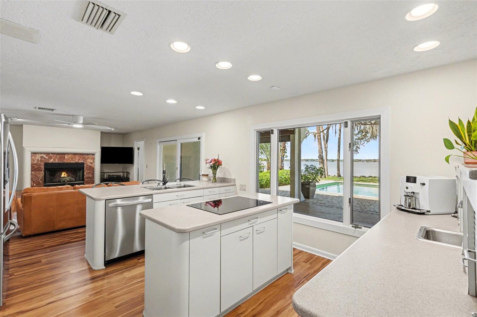 4137 CROOKED MILE RD, MERRITT ISLAND, FL, 32952