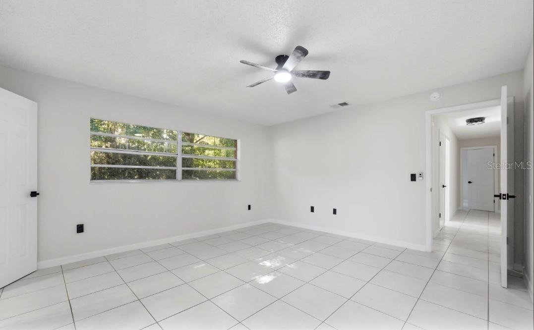33201 COVENTRY DR, LEESBURG, FL, 34788