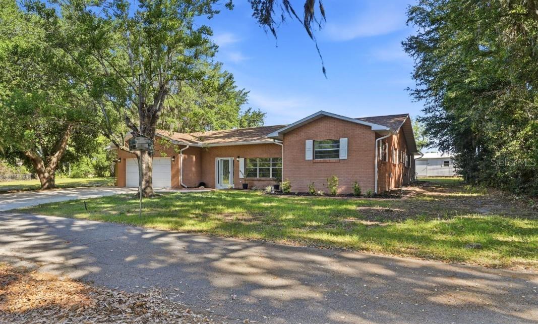 33201 COVENTRY DR, LEESBURG, FL, 34788
