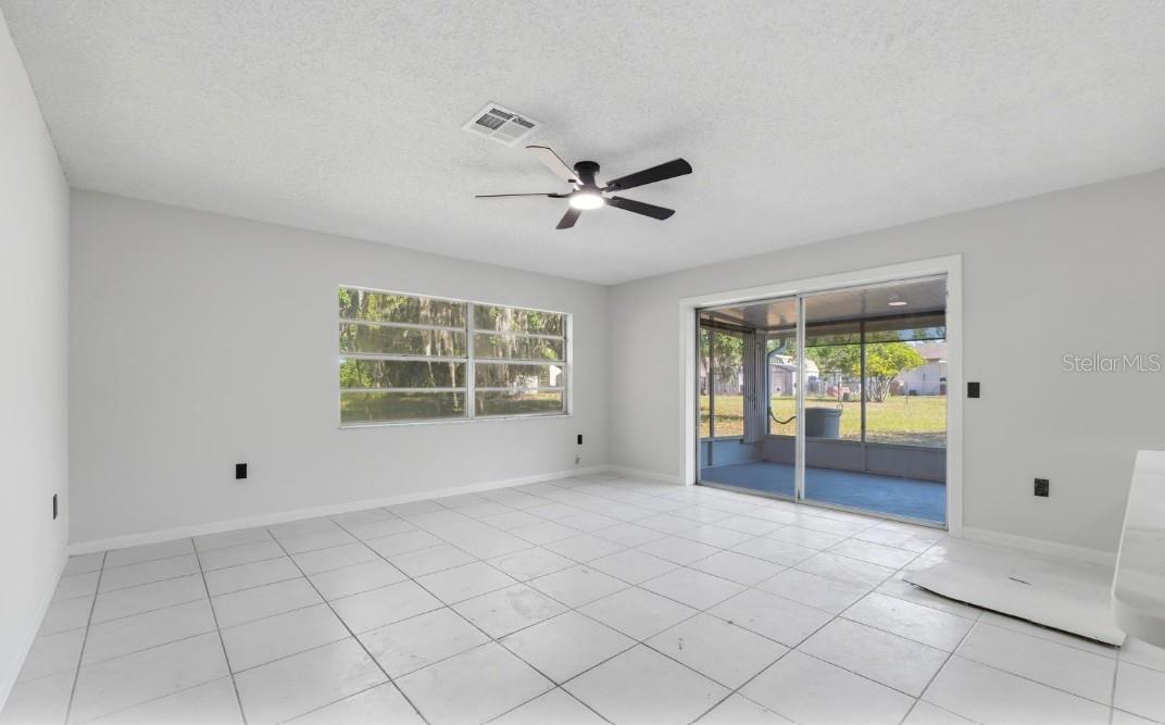 33201 COVENTRY DR, LEESBURG, FL, 34788