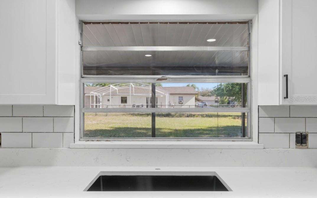33201 COVENTRY DR, LEESBURG, FL, 34788