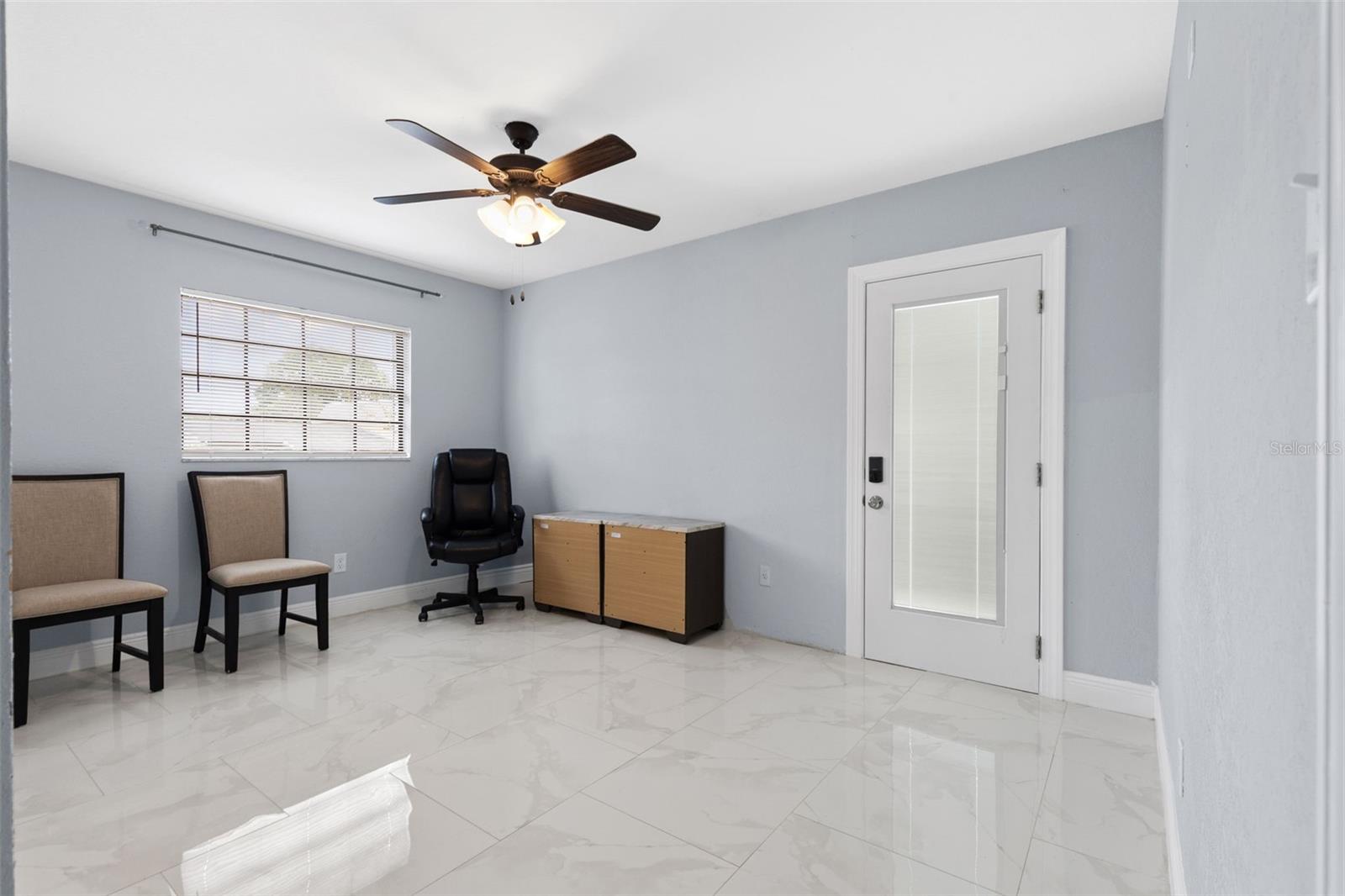 2310 W KNOLLWOOD PL, TAMPA, FL, 33604