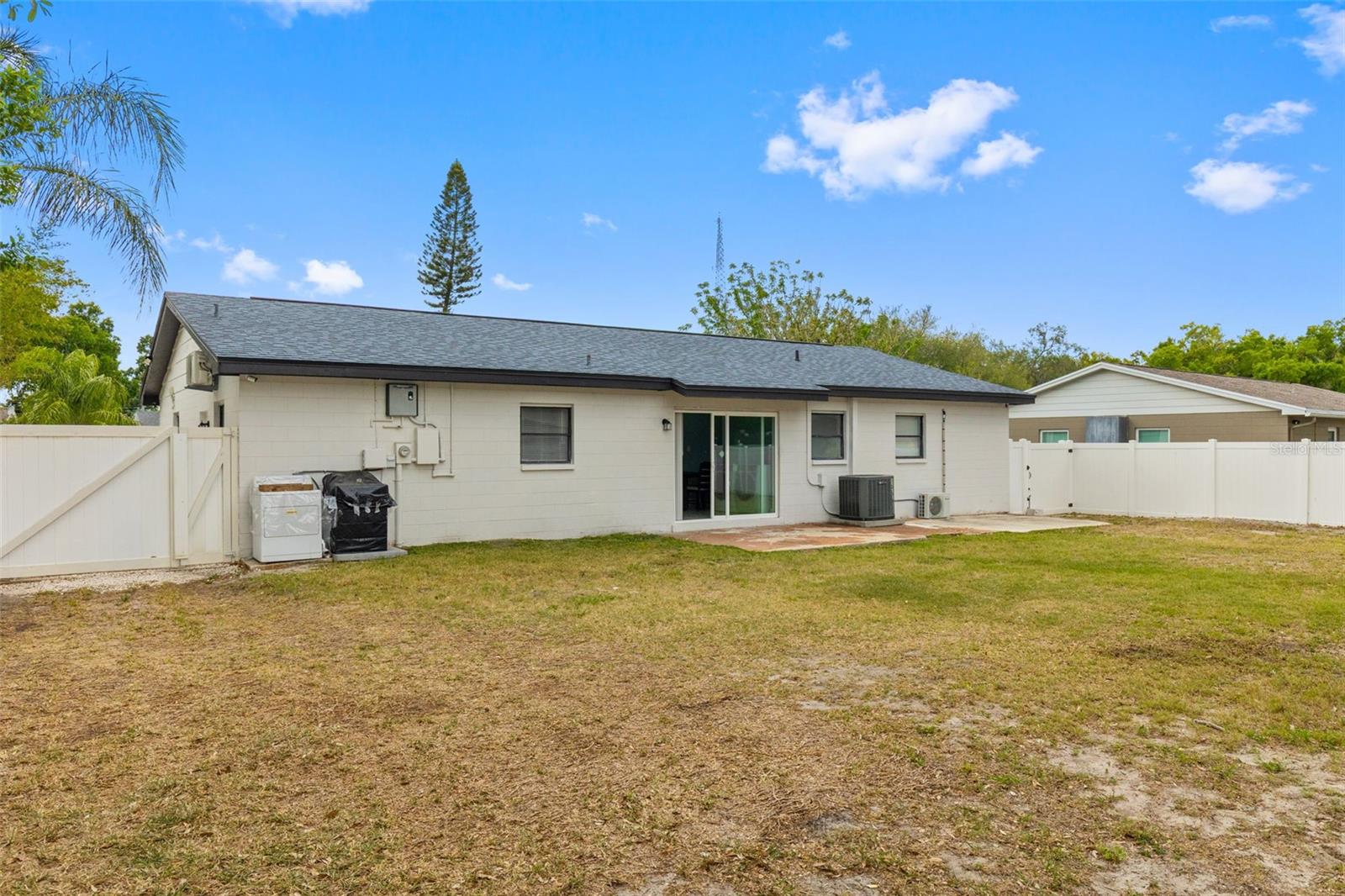 2310 W KNOLLWOOD PL, TAMPA, FL, 33604