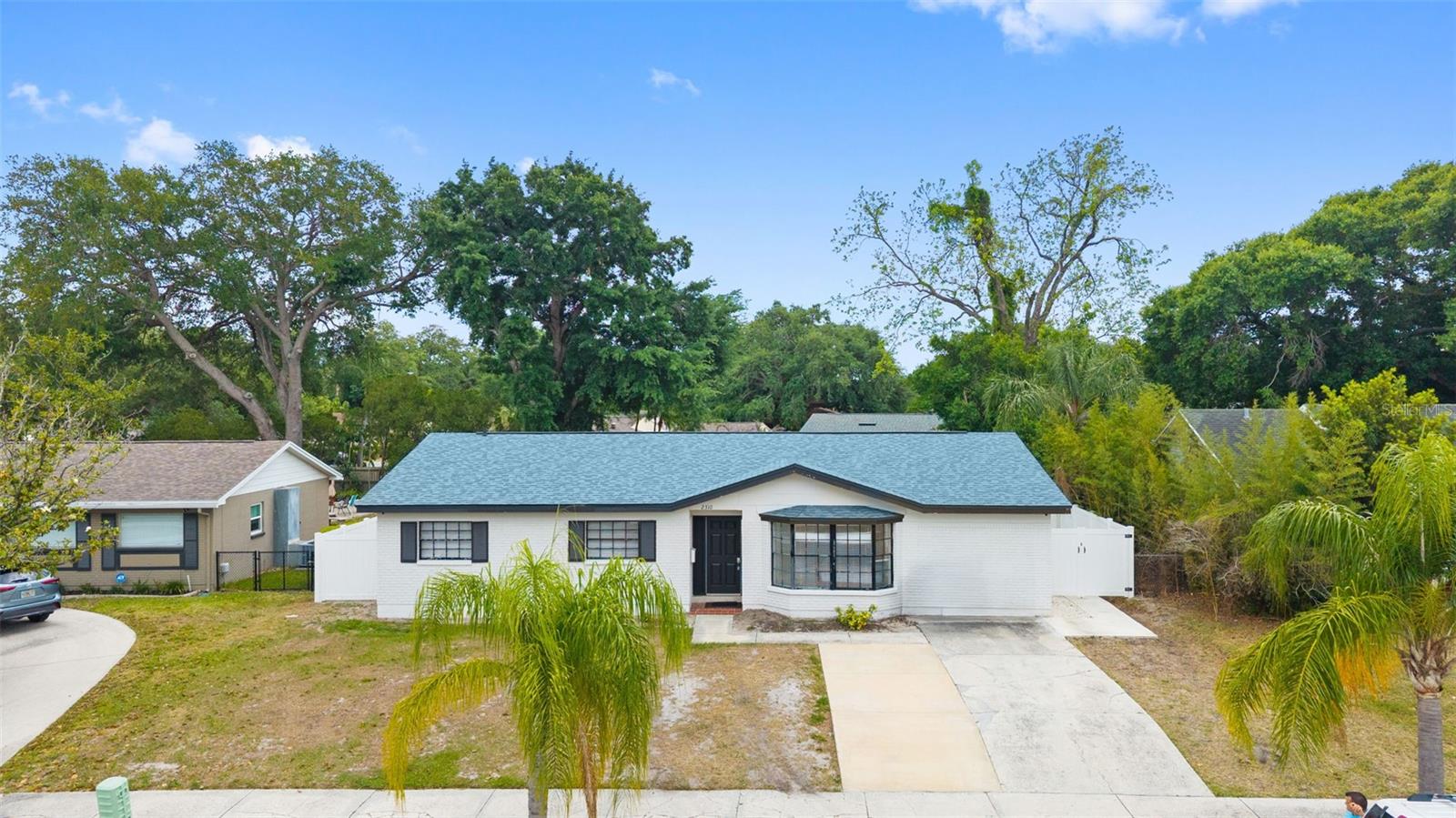 2310 W KNOLLWOOD PL, TAMPA, FL, 33604