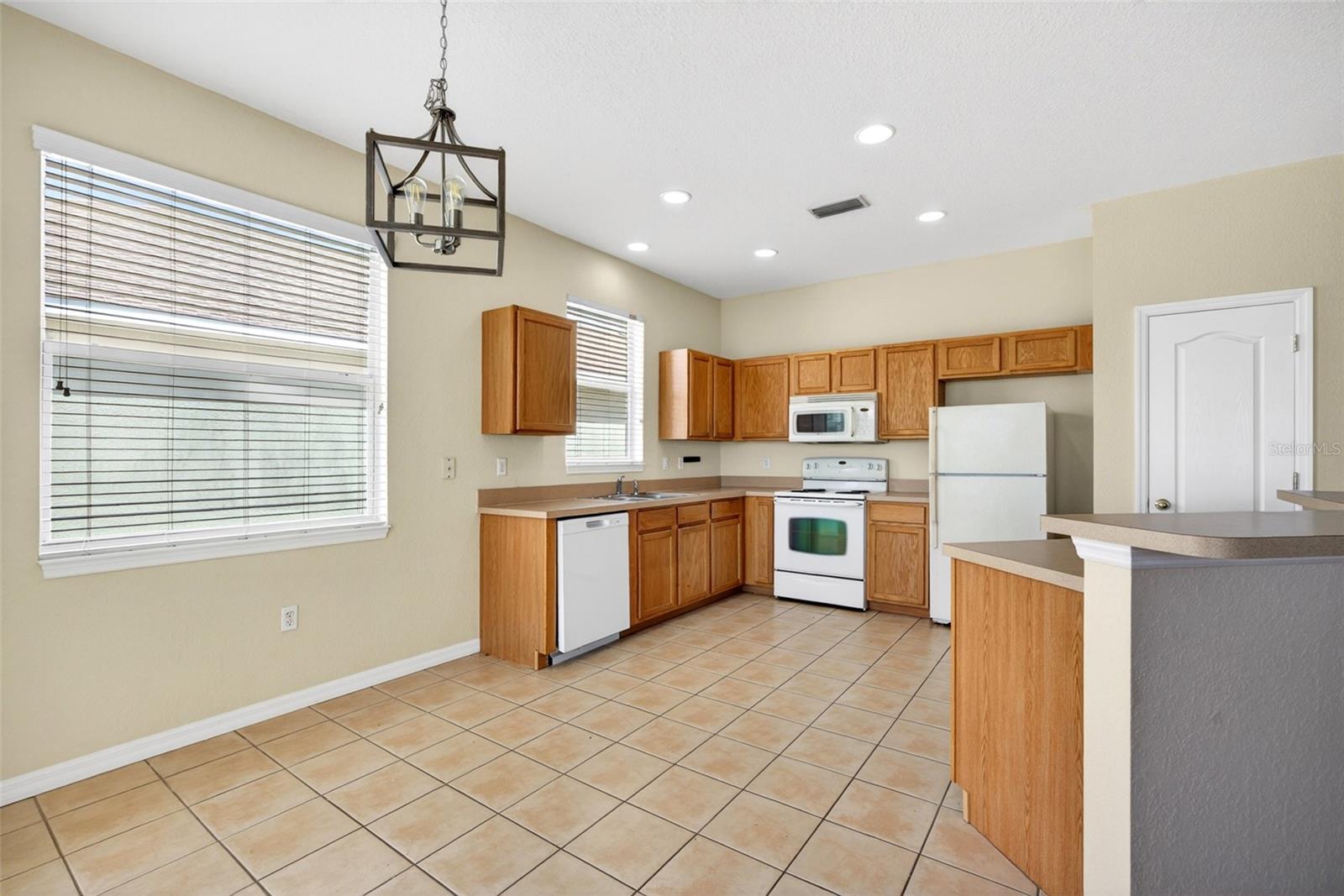 1823 SCARLETT AVE, NORTH PORT, FL, 34289