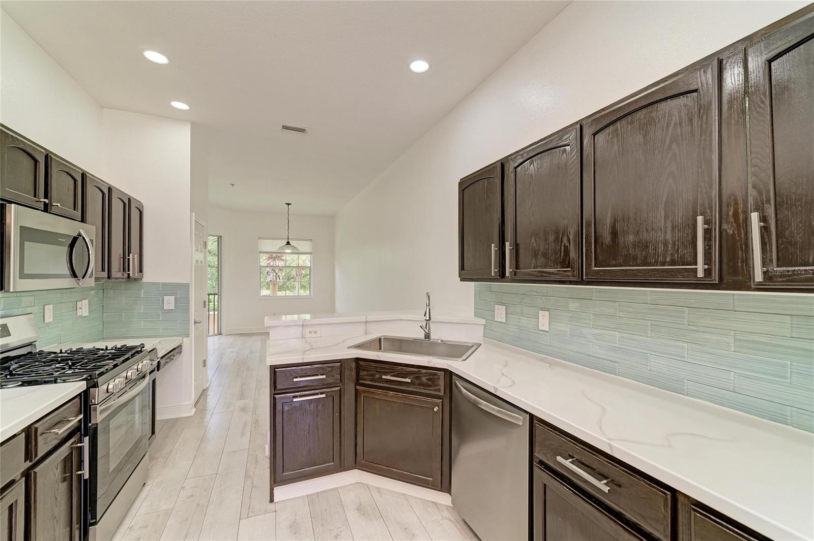 8261 MIRAMAR WAY #202, LAKEWOOD RANCH, FL, 34202