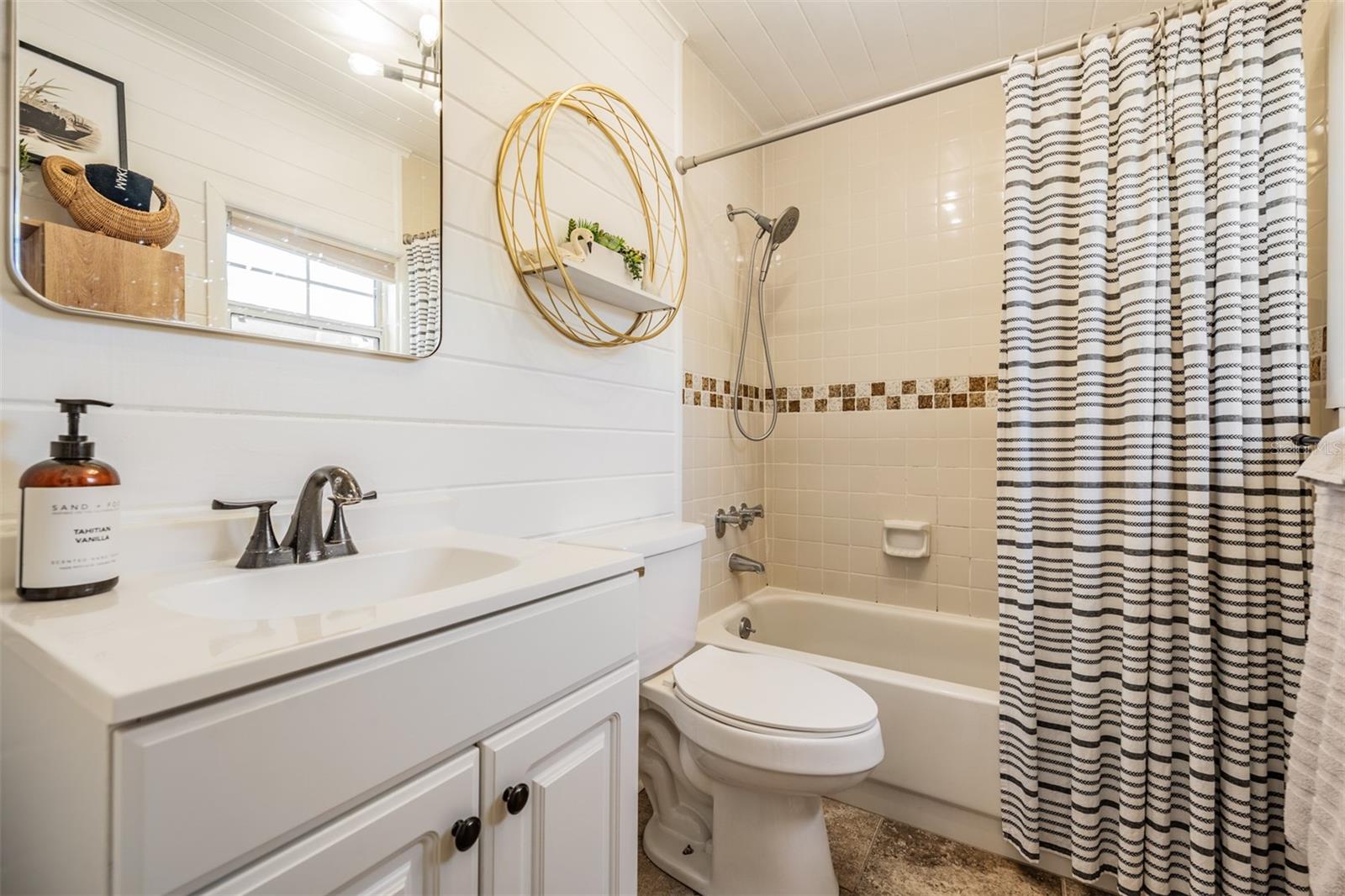 1830 CHEROKEE TRL, LAKELAND, FL, 33803