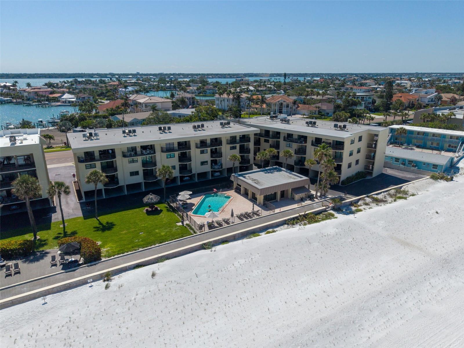 3500 GULF BLVD #407B, BELLEAIR BEACH, FL, 33786