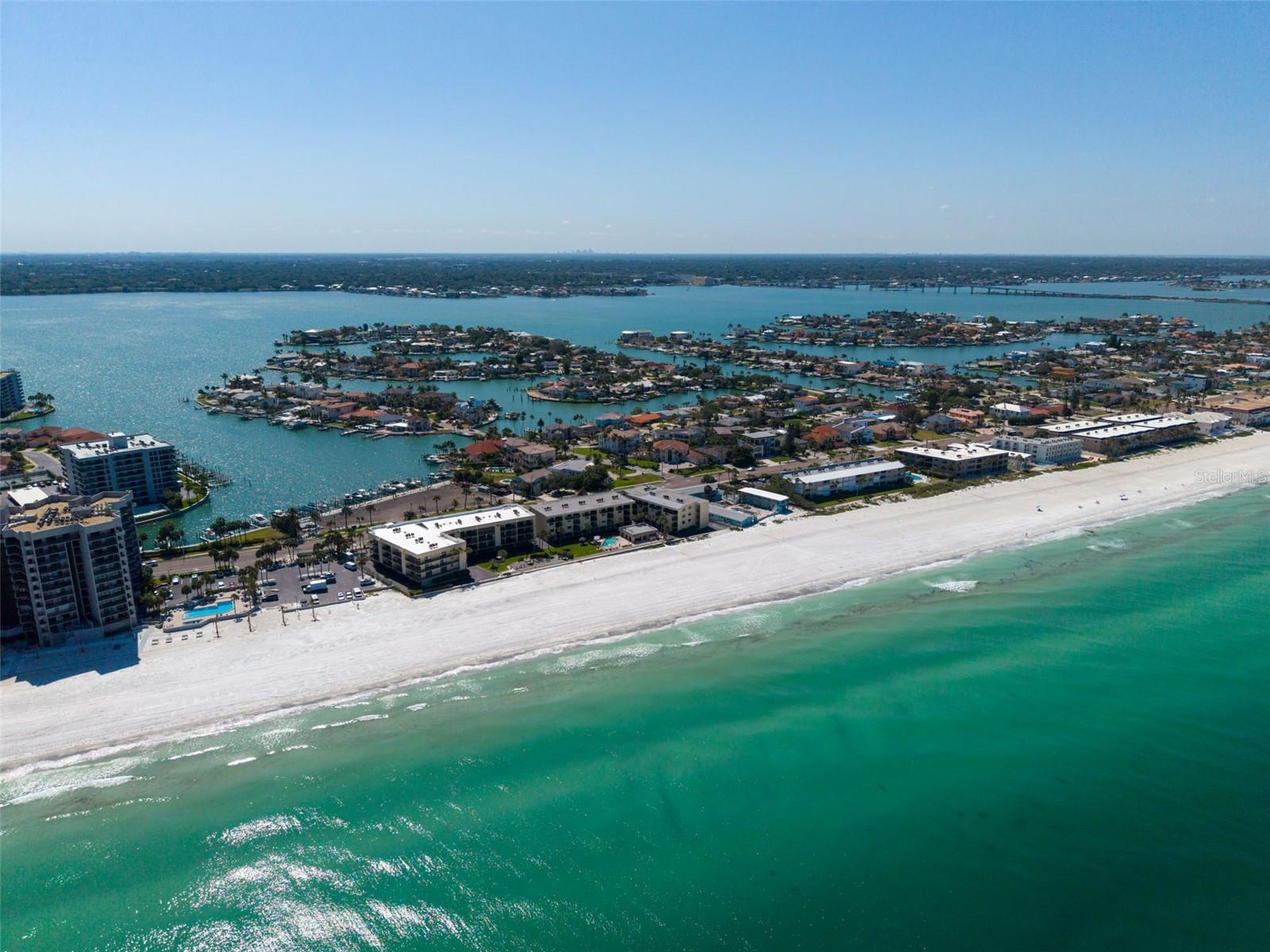 3500 GULF BLVD #407B, BELLEAIR BEACH, FL, 33786