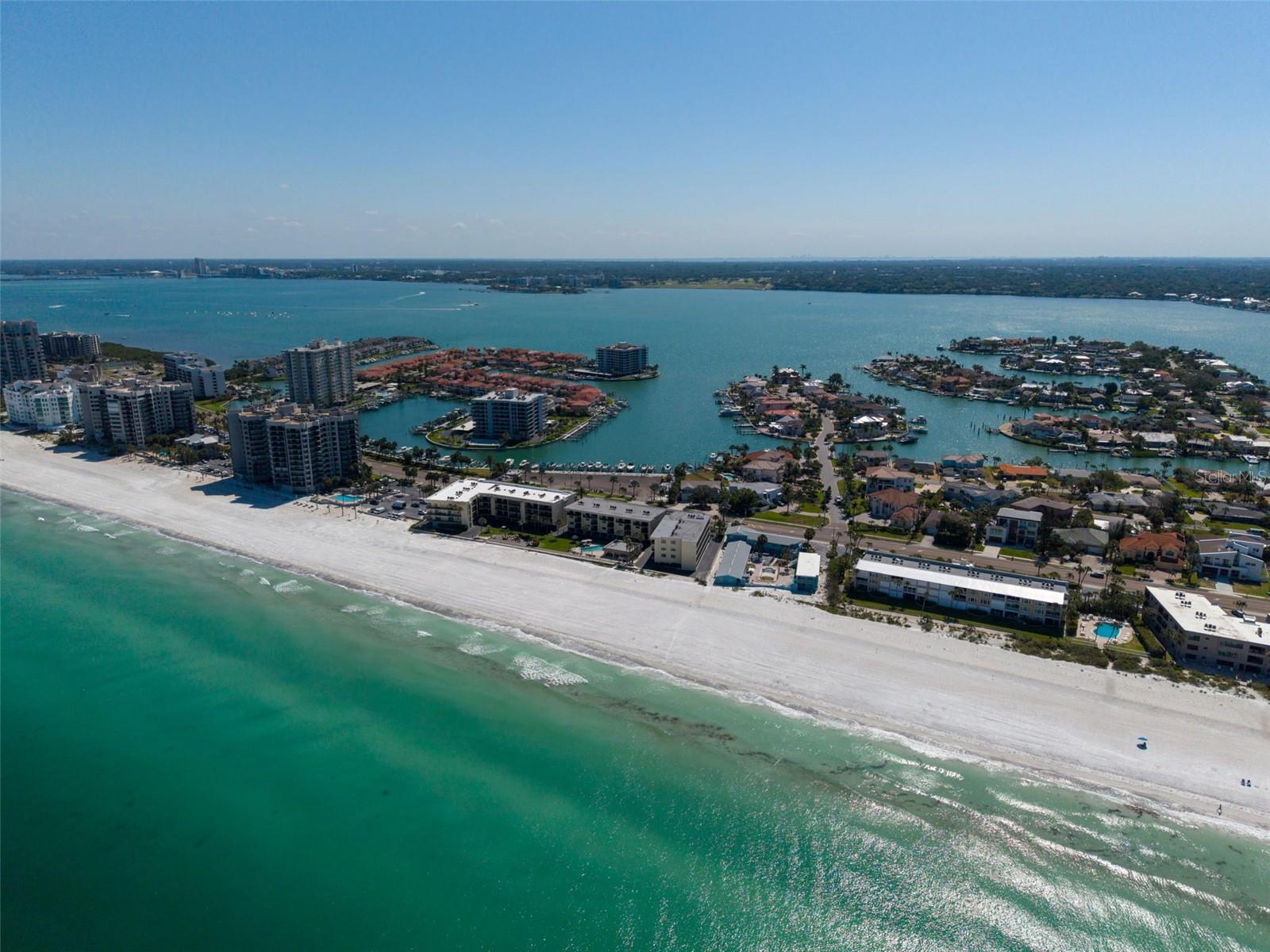 3500 GULF BLVD #407B, BELLEAIR BEACH, FL, 33786
