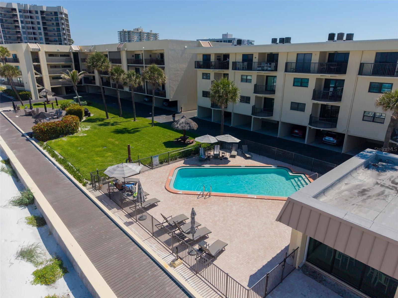 3500 GULF BLVD #407B, BELLEAIR BEACH, FL, 33786