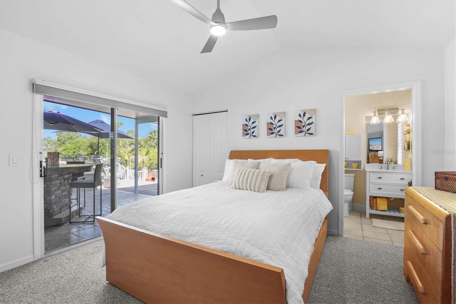 1114 MARINA DR, TARPON SPRINGS, FL, 34689