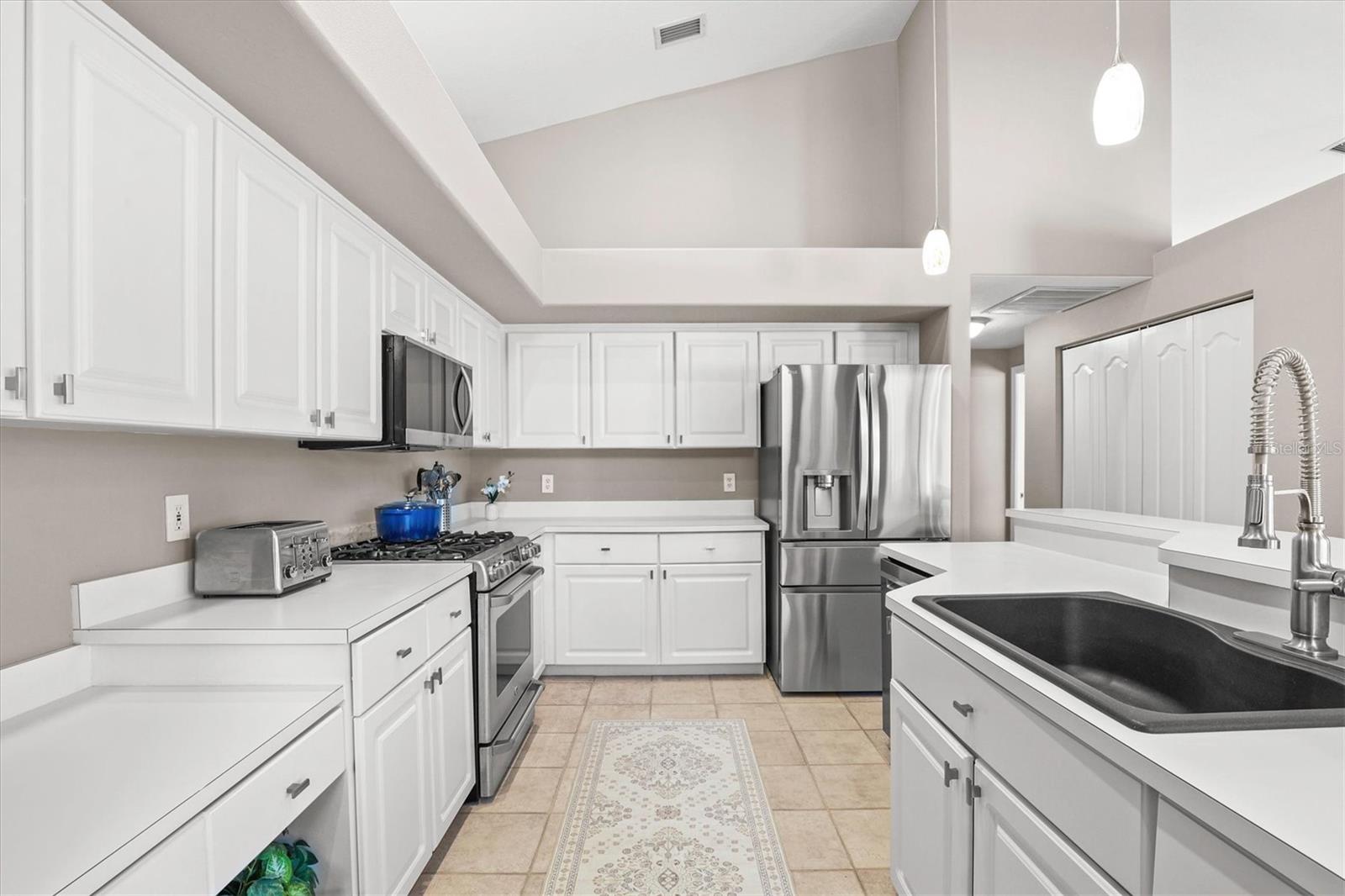 1114 MARINA DR, TARPON SPRINGS, FL, 34689