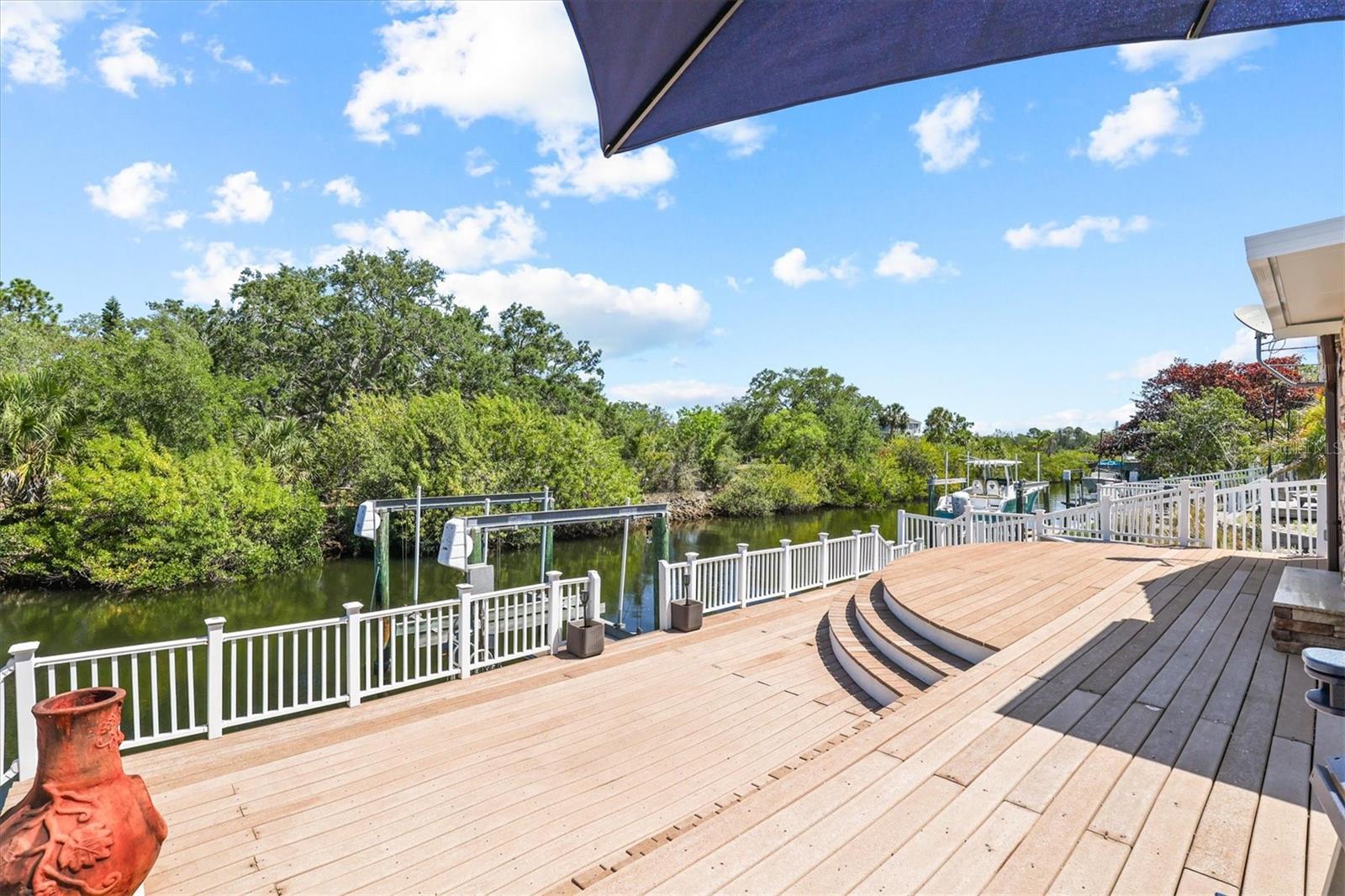 1114 MARINA DR, TARPON SPRINGS, FL, 34689