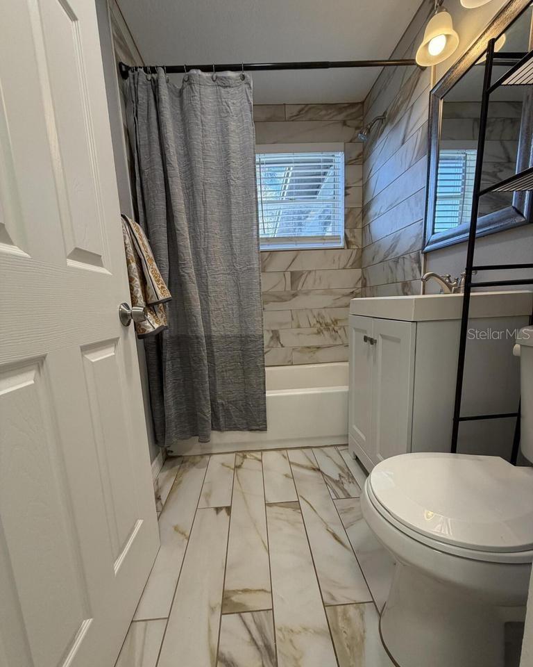 1040 B ST, NEW SMYRNA BEACH, FL, 32168