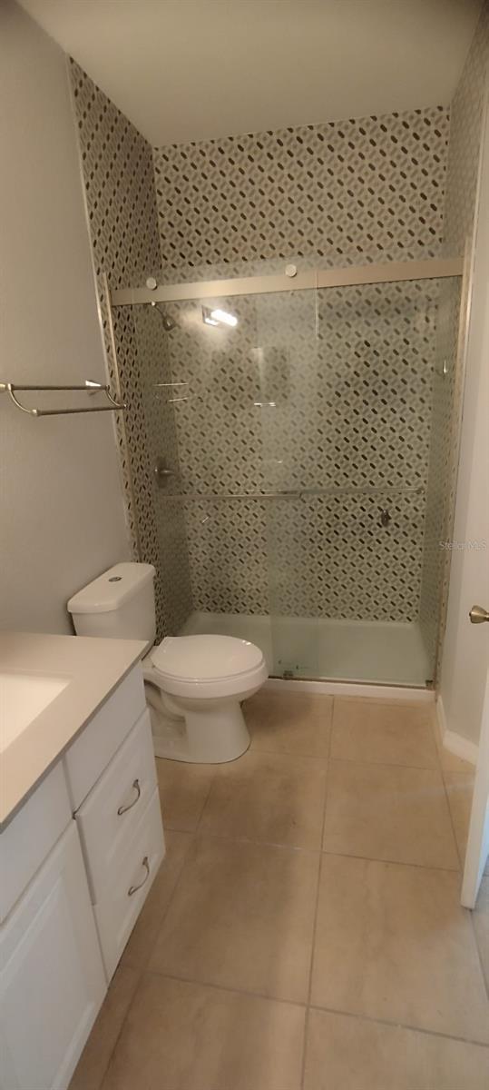 2544 ROBERT TRENT DR #825, ORLANDO, FL, 32835