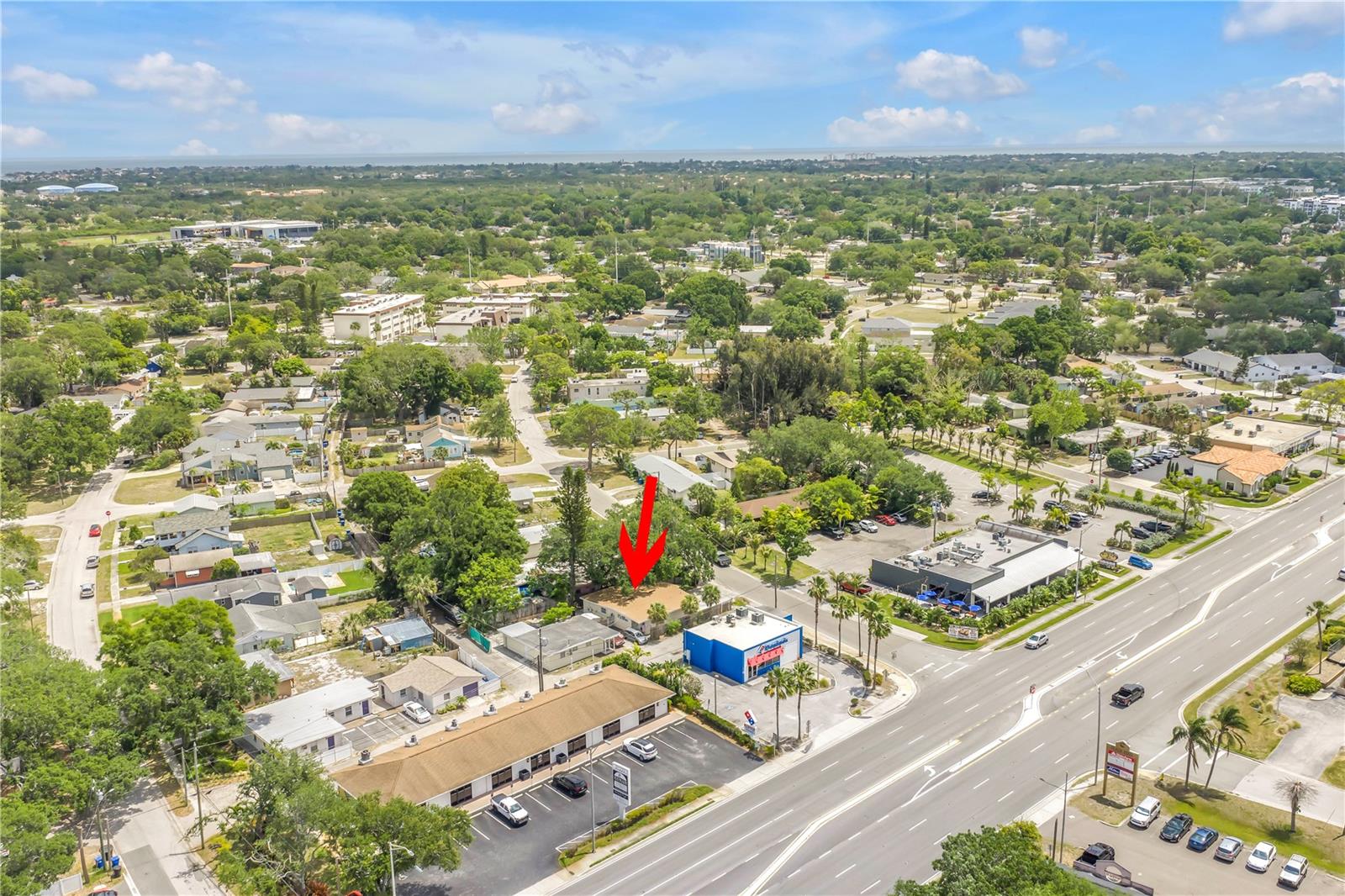 110 NE MONROE CIR N #1, ST PETERSBURG, FL, 33702