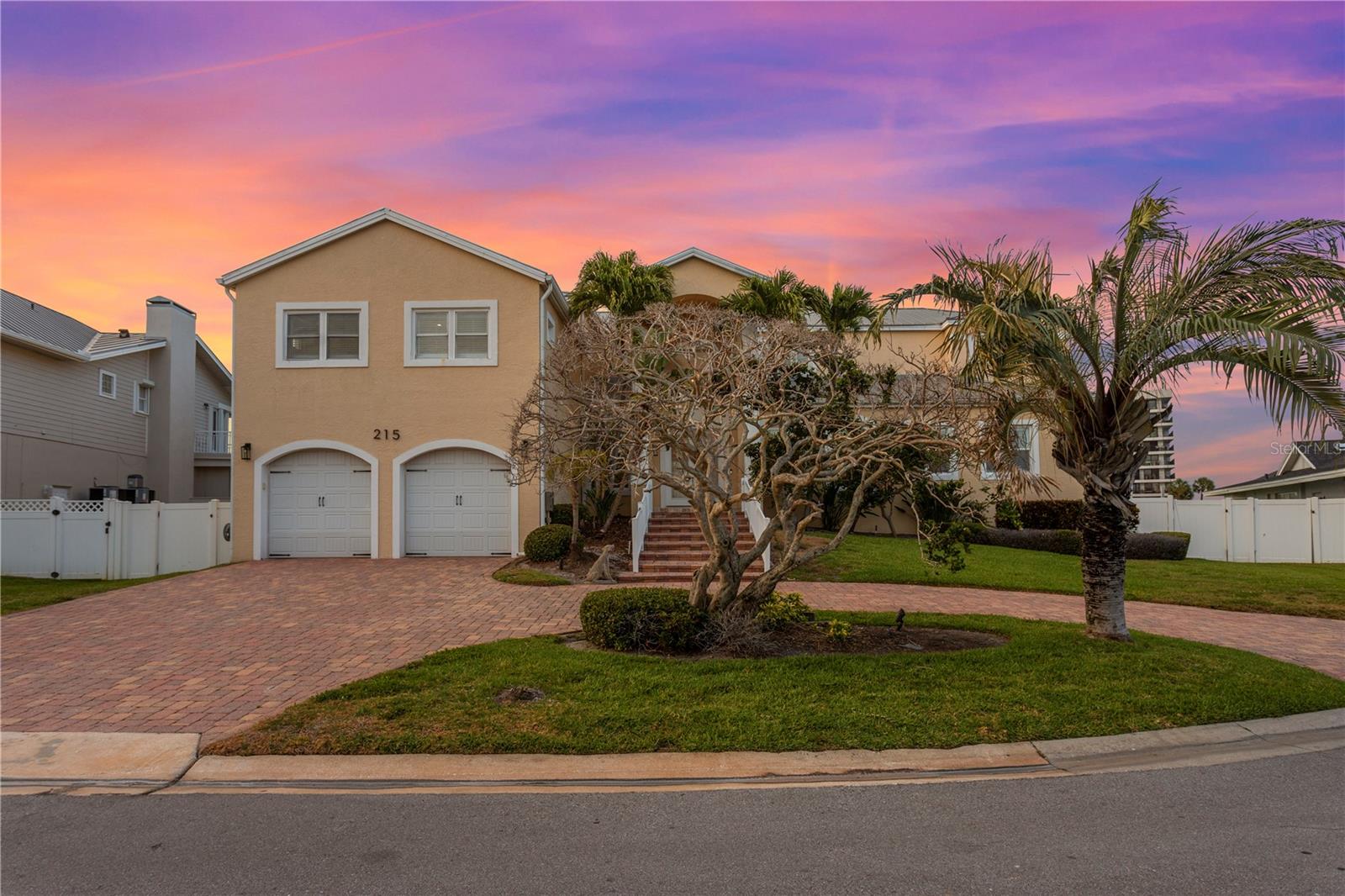 215 HARRISON AVE, BELLEAIR BEACH, FL, 33786