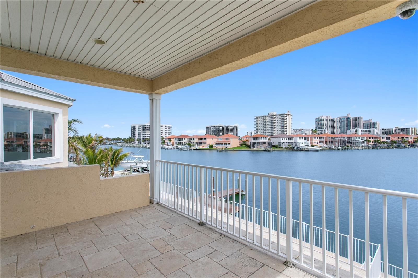 215 HARRISON AVE, BELLEAIR BEACH, FL, 33786
