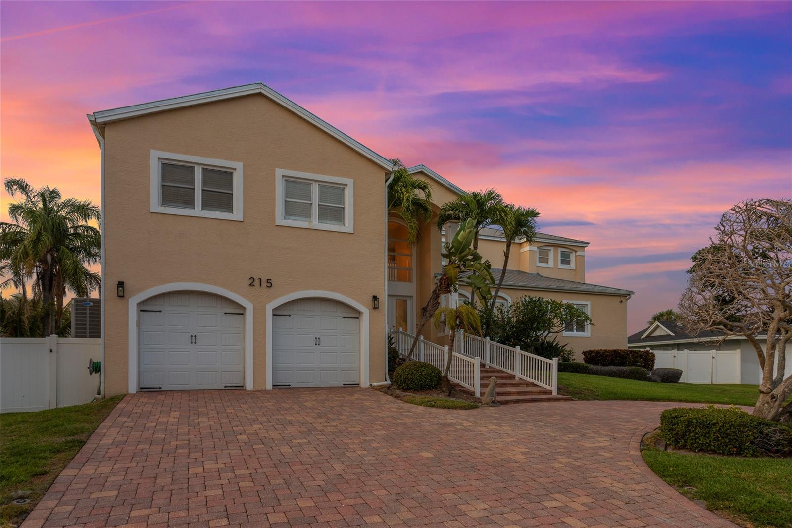 215 HARRISON AVE, BELLEAIR BEACH, FL, 33786