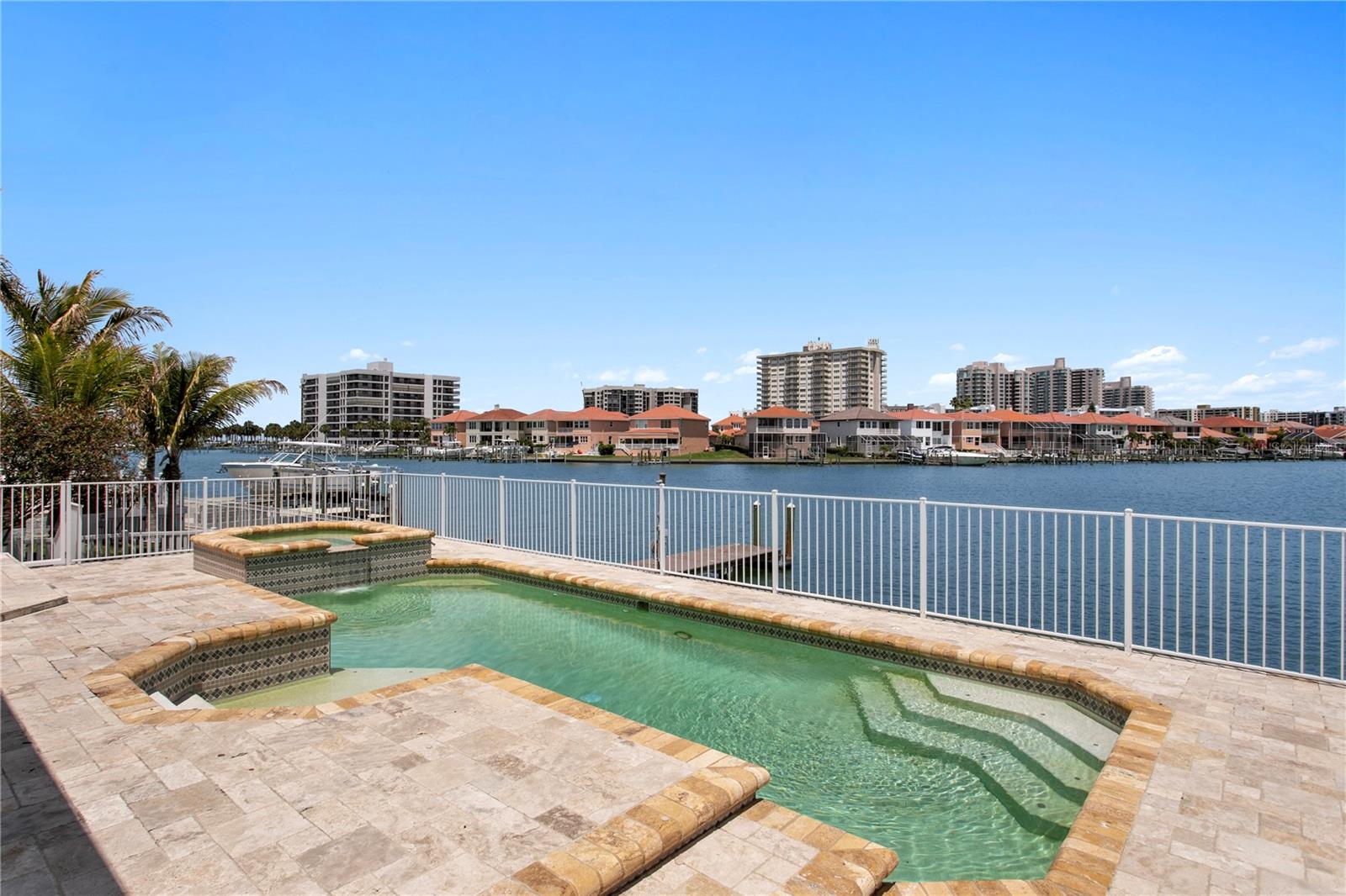 215 HARRISON AVE, BELLEAIR BEACH, FL, 33786