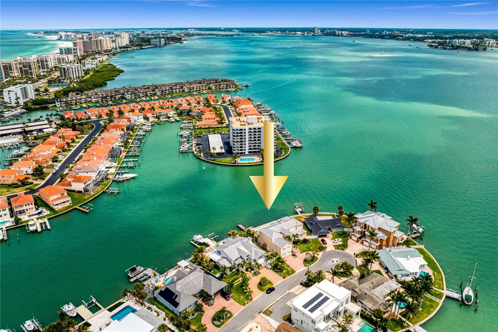 215 HARRISON AVE, BELLEAIR BEACH, FL, 33786