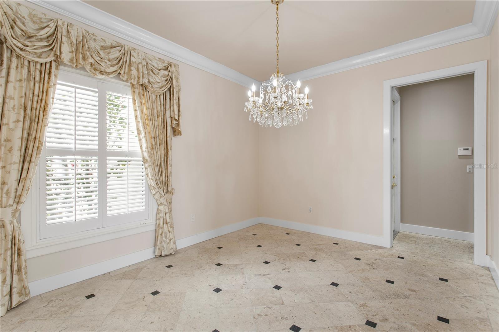215 HARRISON AVE, BELLEAIR BEACH, FL, 33786