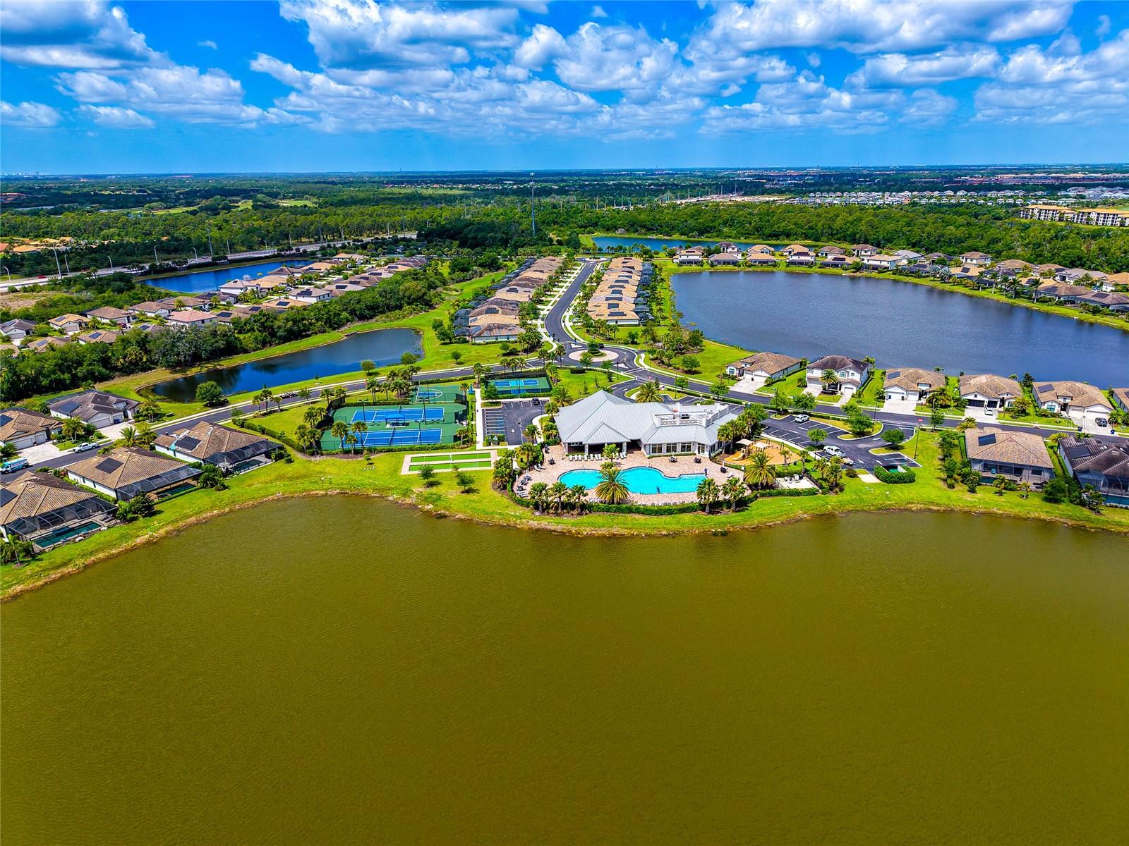 17418 BLUE RIDGE PL, LAKEWOOD RANCH, FL, 34211