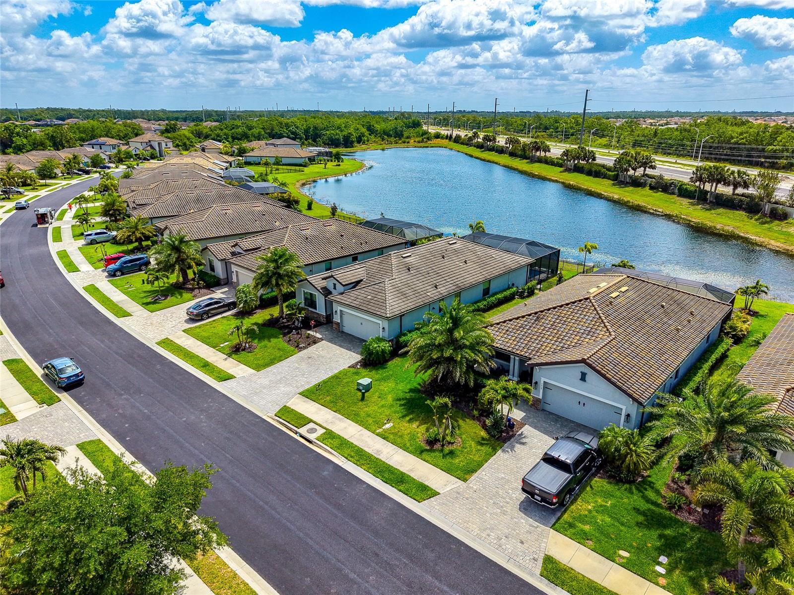 17418 BLUE RIDGE PL, LAKEWOOD RANCH, FL, 34211