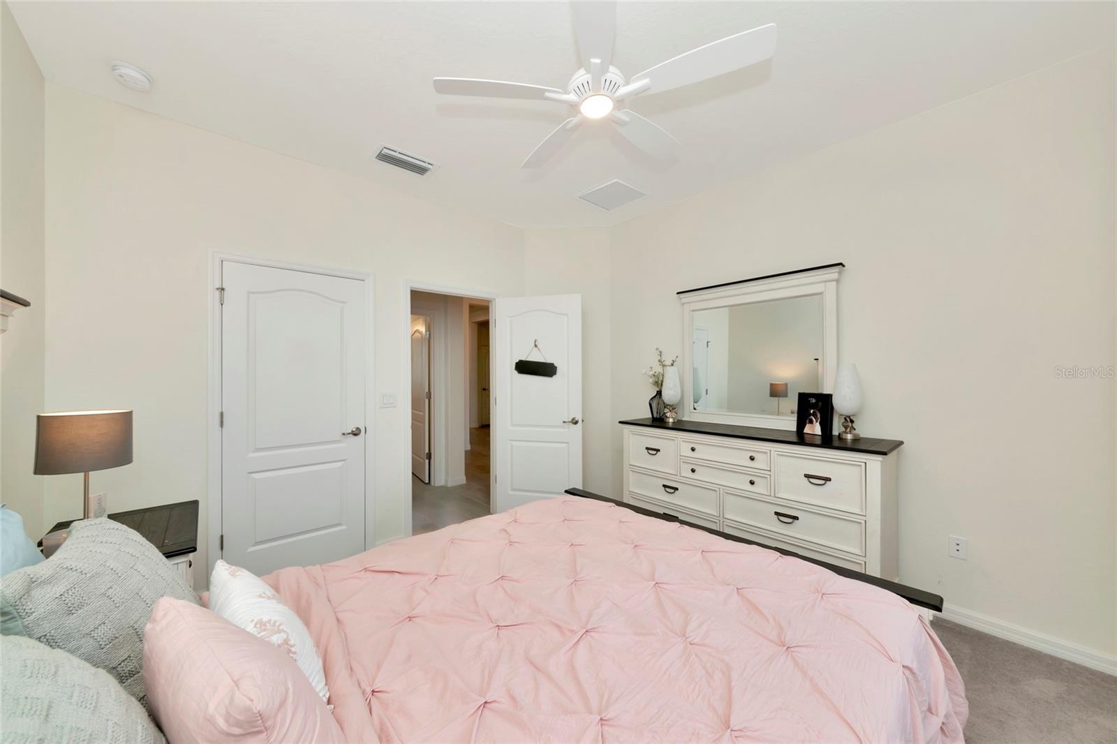 17418 BLUE RIDGE PL, LAKEWOOD RANCH, FL, 34211