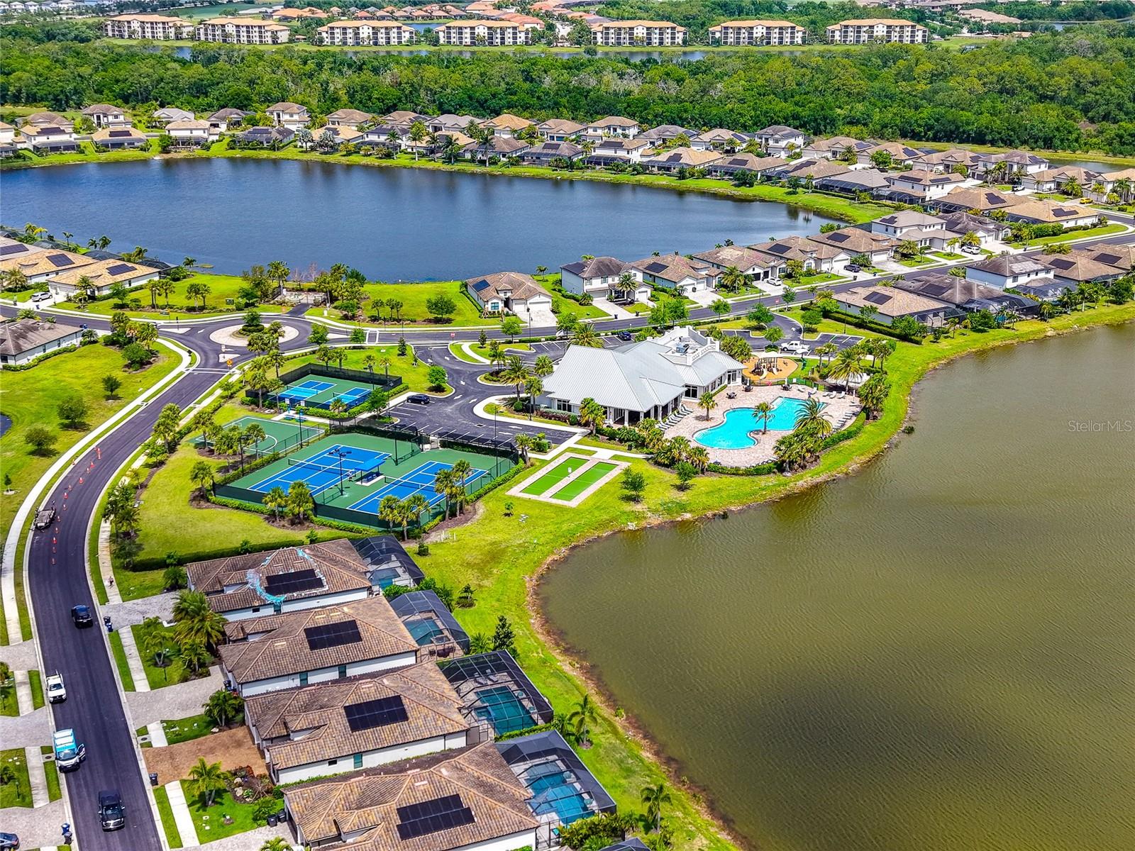 17418 BLUE RIDGE PL, LAKEWOOD RANCH, FL, 34211