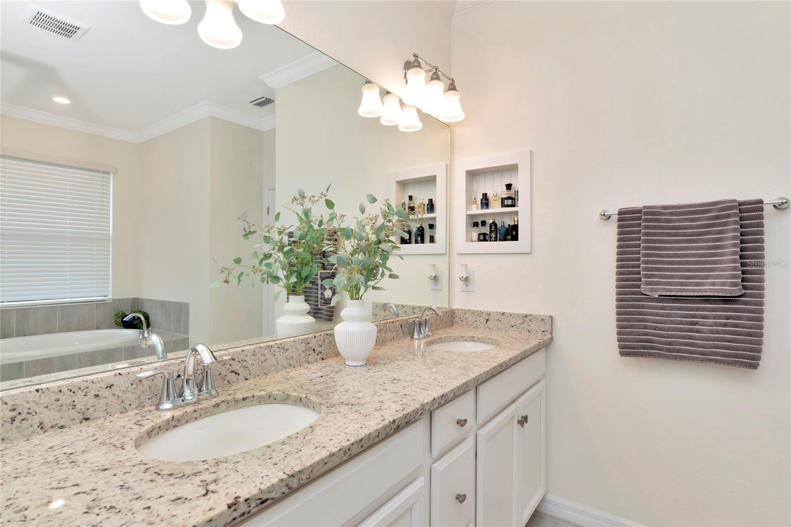 17418 BLUE RIDGE PL, LAKEWOOD RANCH, FL, 34211