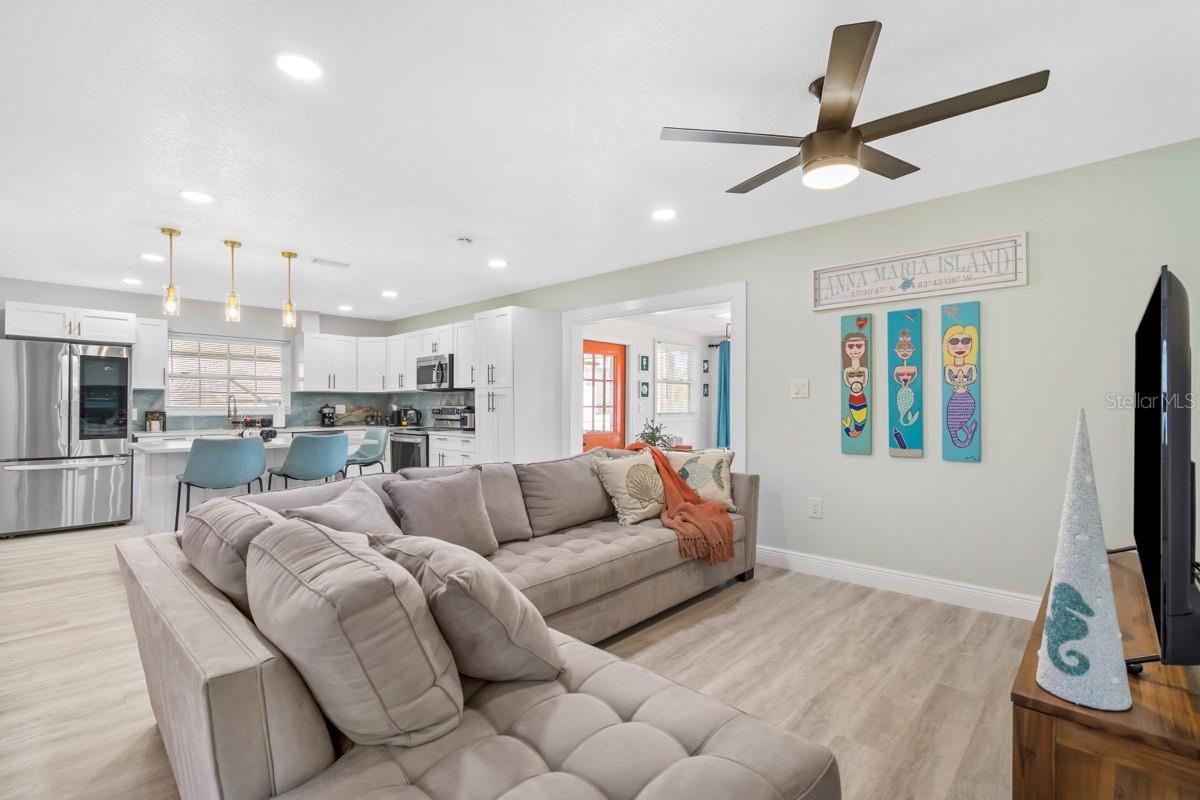 4311 123RD ST W, CORTEZ, FL, 34215