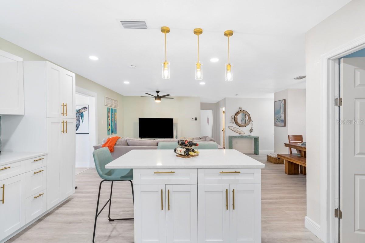 4311 123RD ST W, CORTEZ, FL, 34215