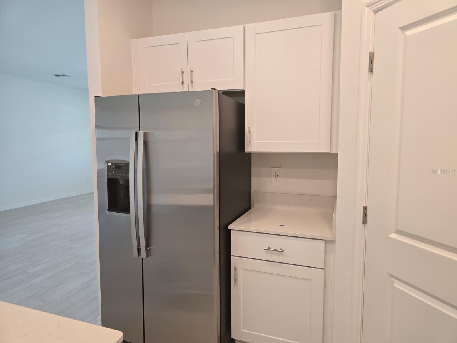 9325 SCOUTER BEE PL, LAND O LAKES, FL, 34637