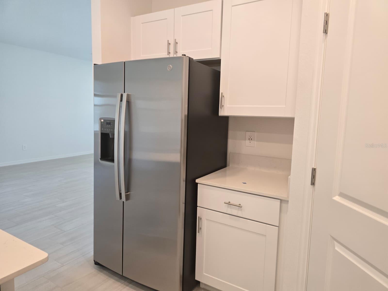 9325 SCOUTER BEE PL, LAND O LAKES, FL, 34637