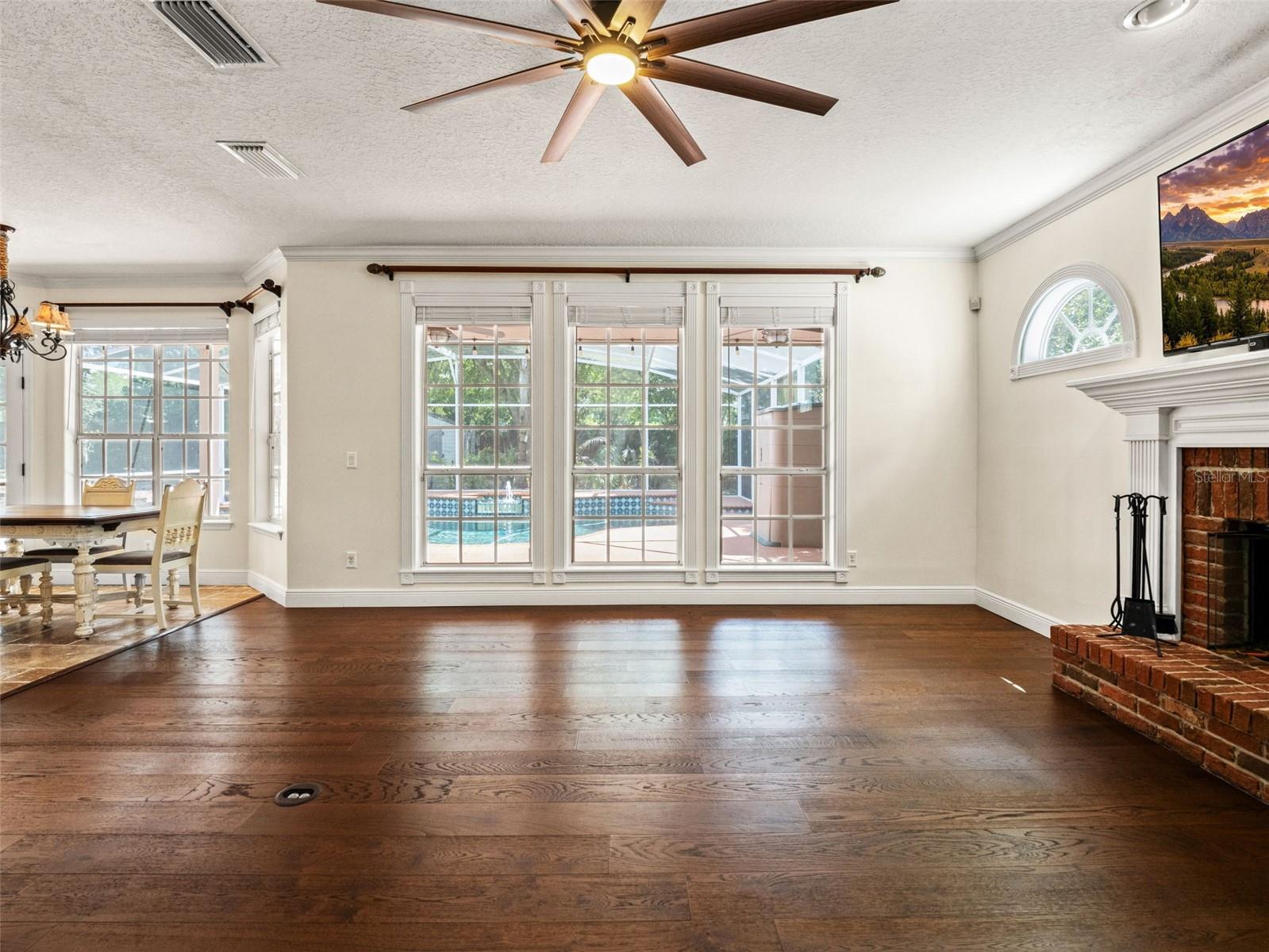 515 W PALM VALLEY DR, OVIEDO, FL, 32765