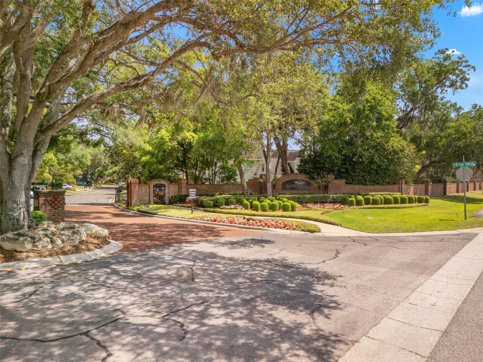 515 W PALM VALLEY DR, OVIEDO, FL, 32765