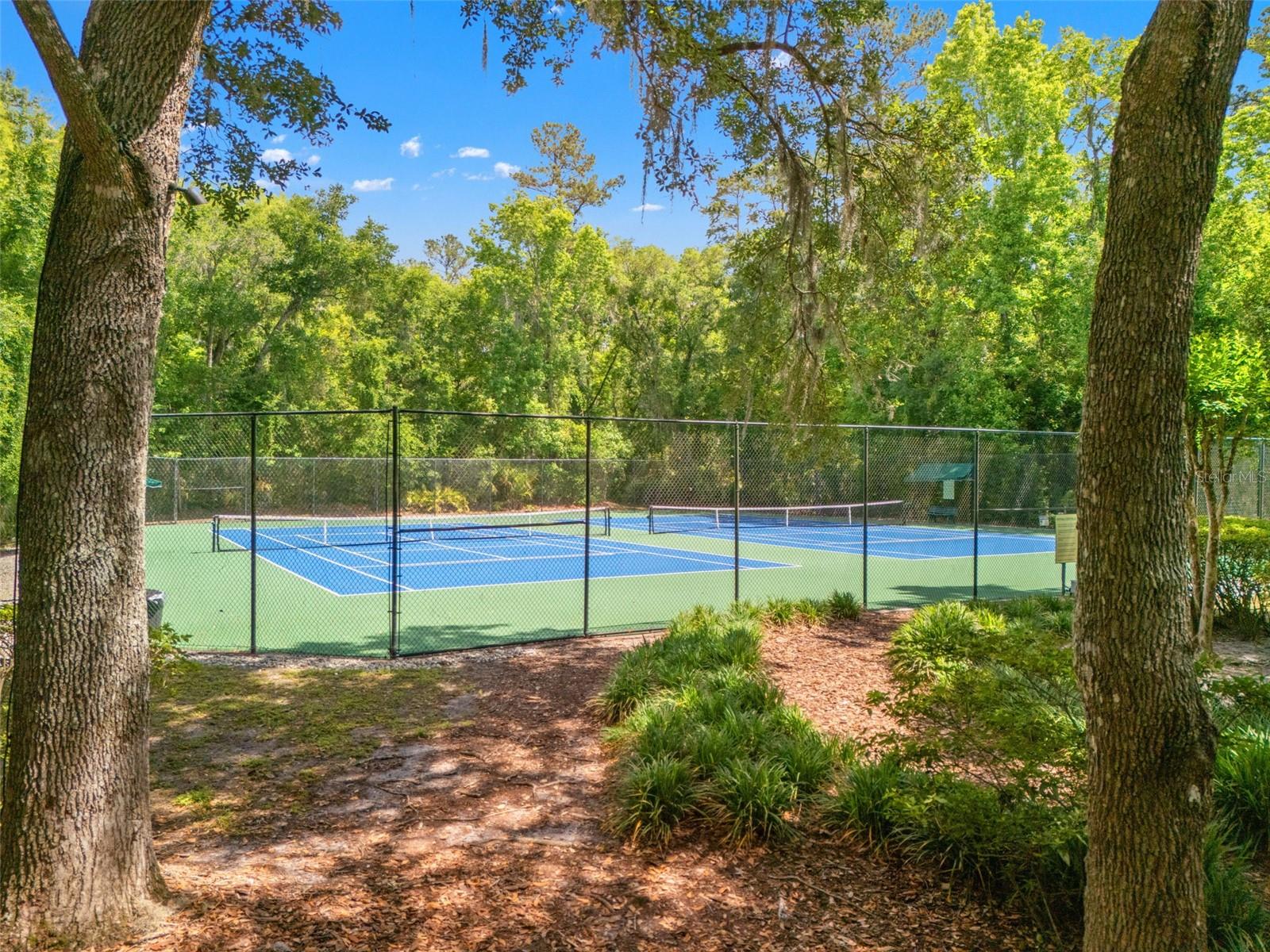 515 W PALM VALLEY DR, OVIEDO, FL, 32765