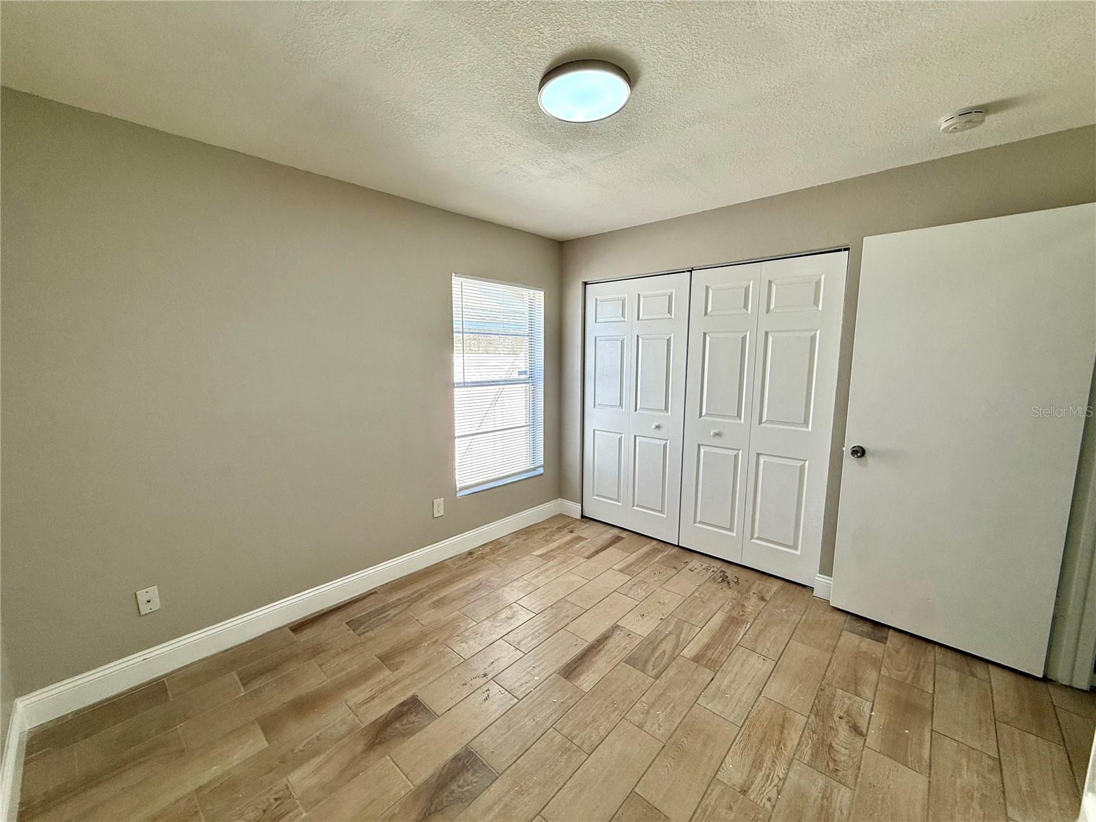 7048 HOLLOWELL DR, TAMPA, FL, 33634