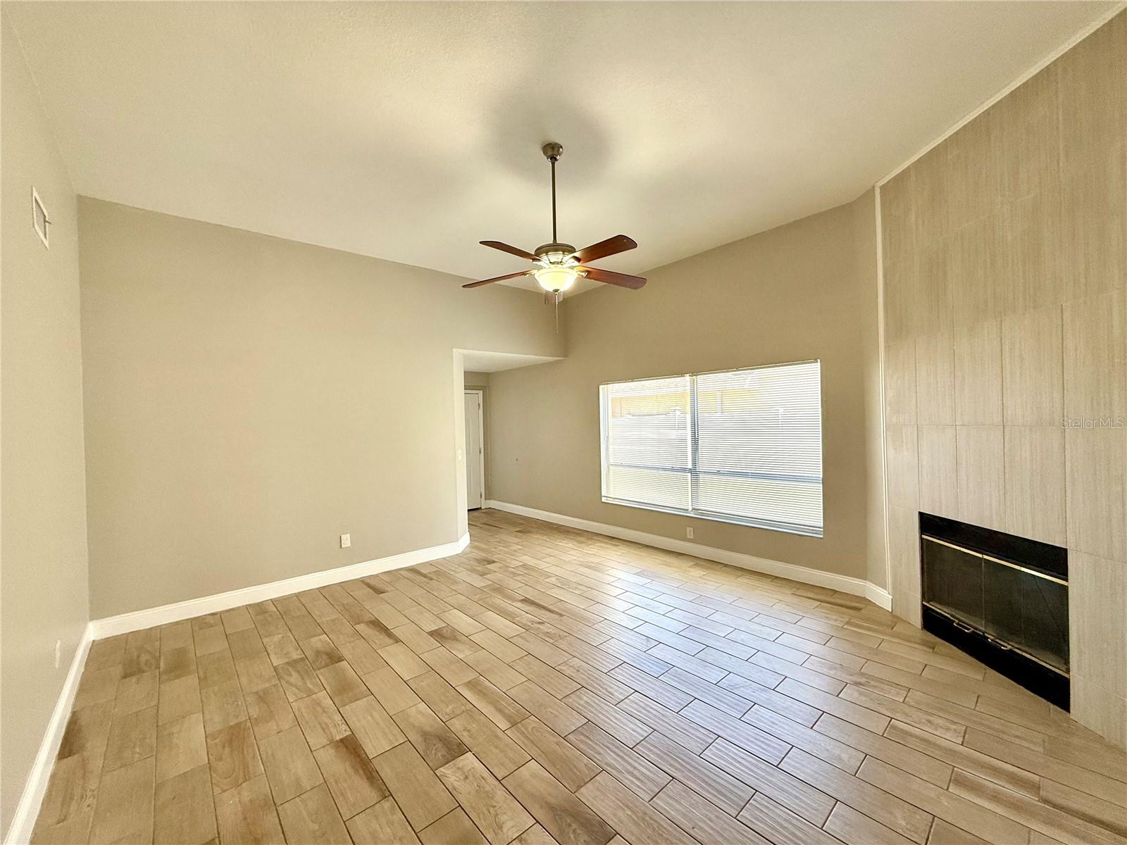 7048 HOLLOWELL DR, TAMPA, FL, 33634