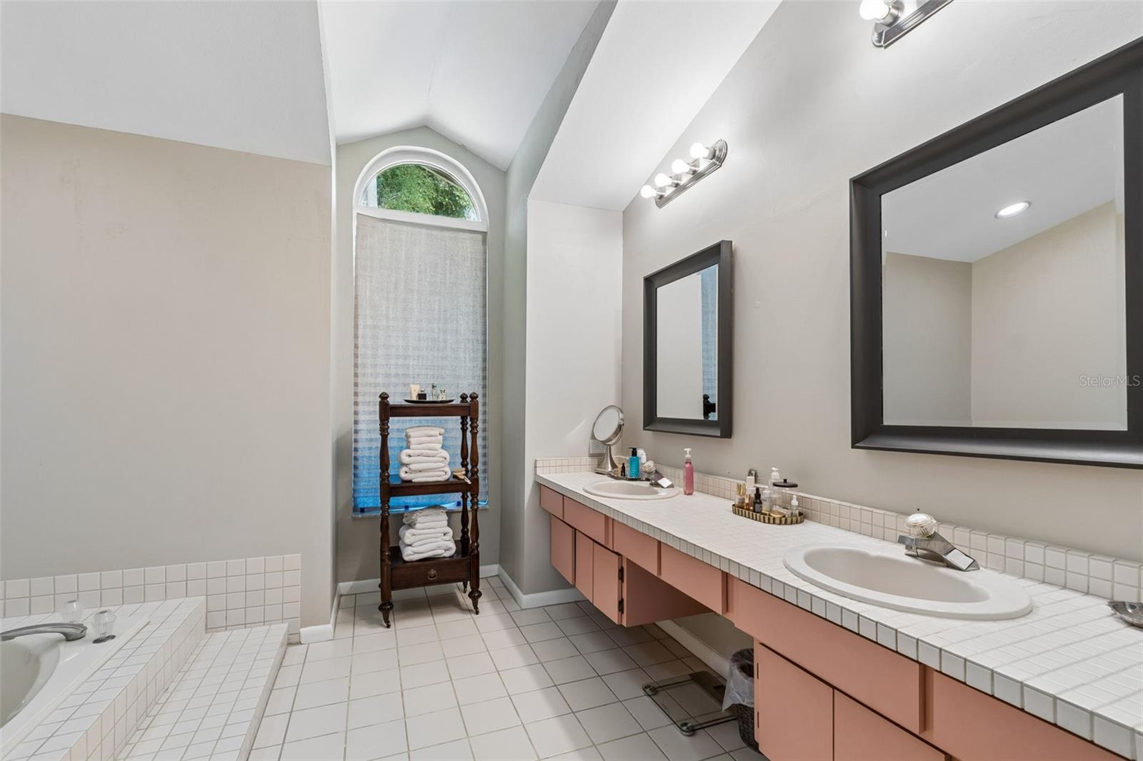 3337 HYDE PARK DR, CLEARWATER, FL, 33761