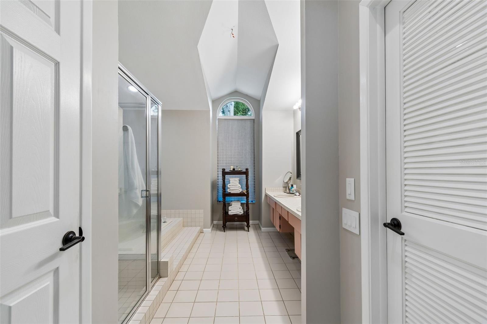 3337 HYDE PARK DR, CLEARWATER, FL, 33761