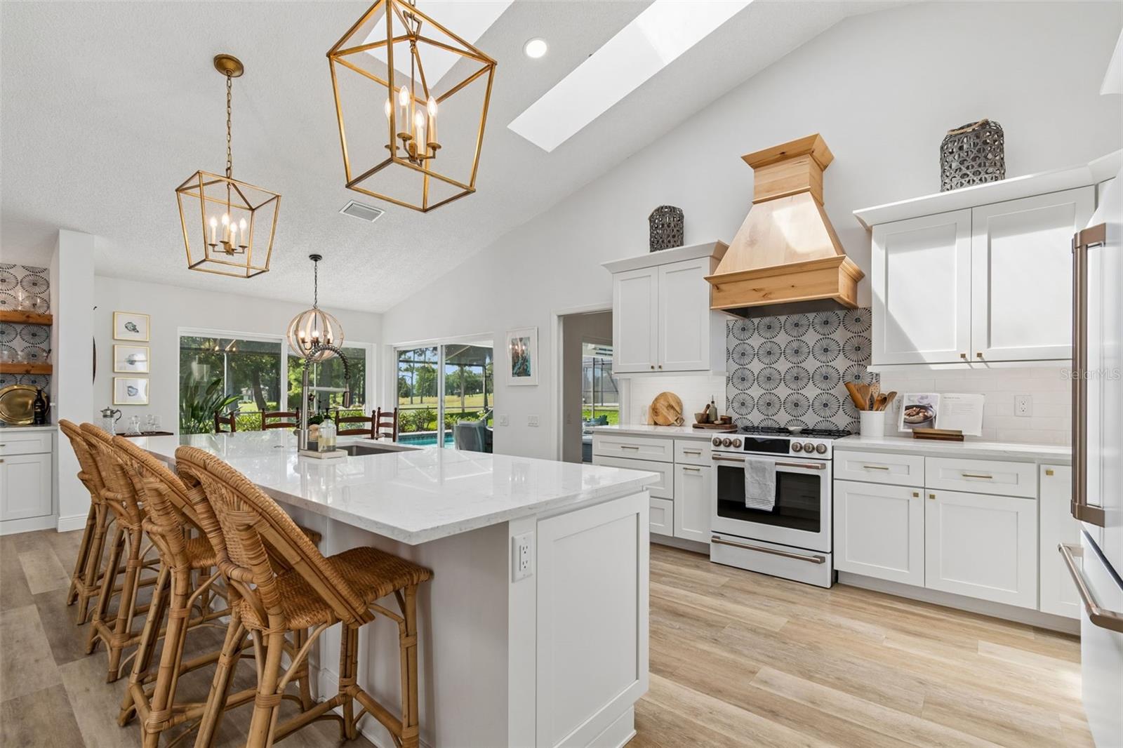 3337 HYDE PARK DR, CLEARWATER, FL, 33761