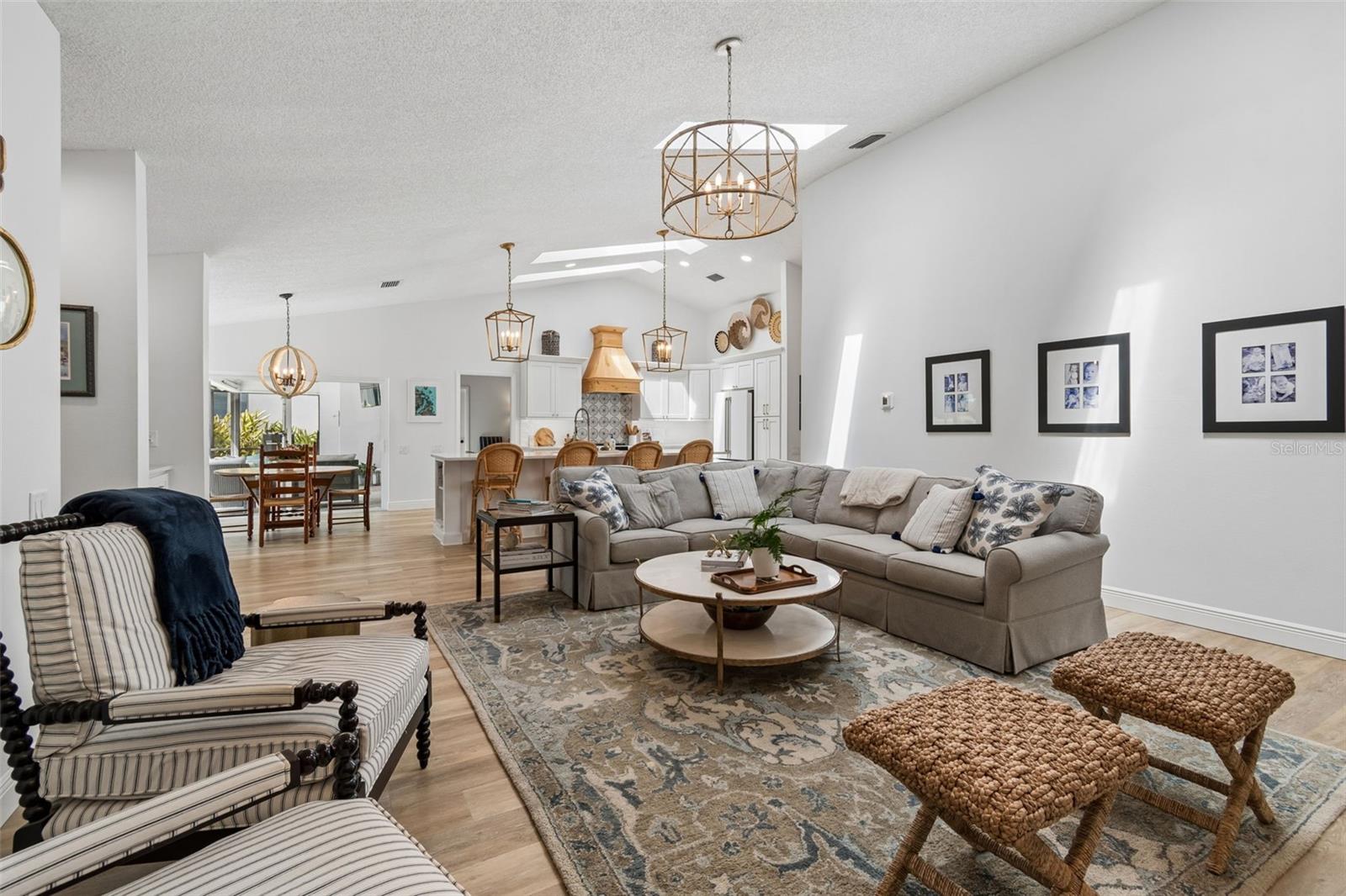 3337 HYDE PARK DR, CLEARWATER, FL, 33761