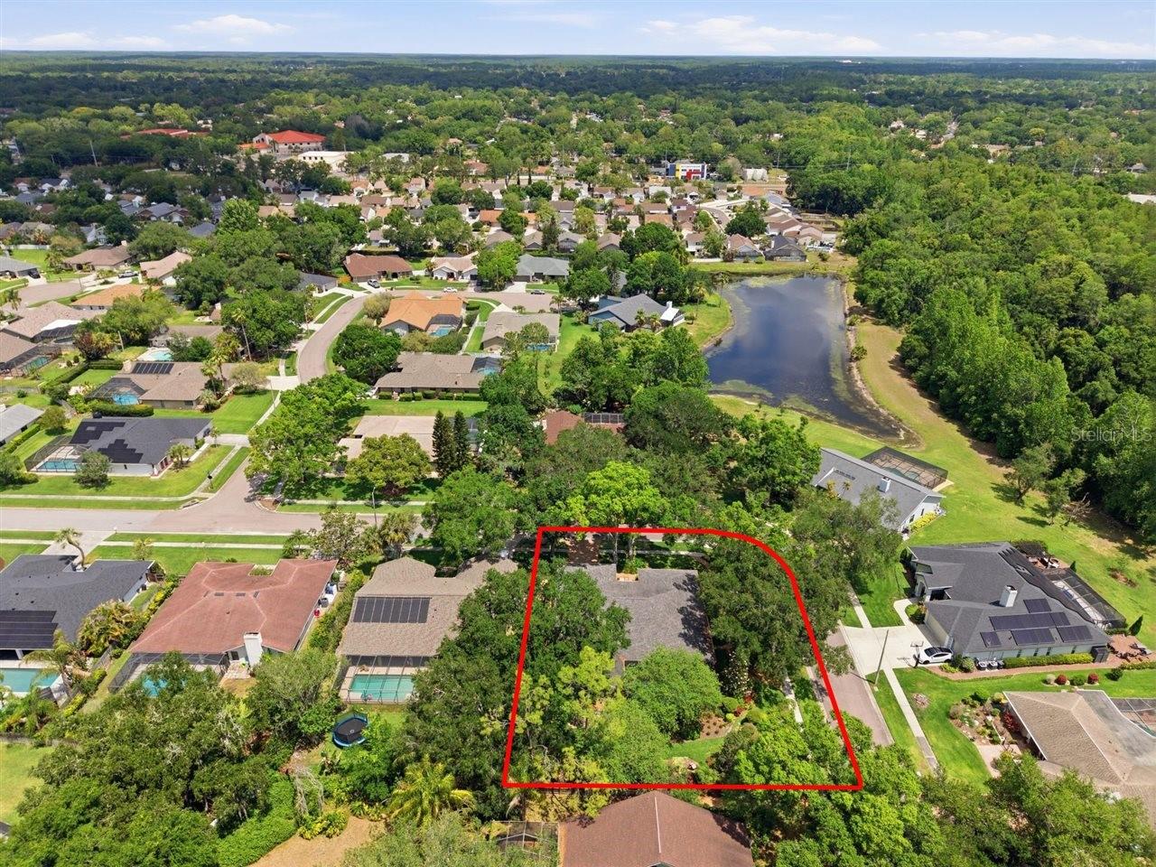 5046 BARROWE DR, TAMPA, FL, 33624