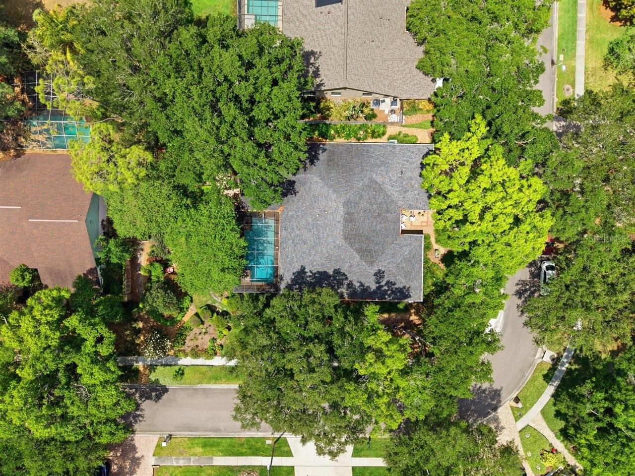 5046 BARROWE DR, TAMPA, FL, 33624
