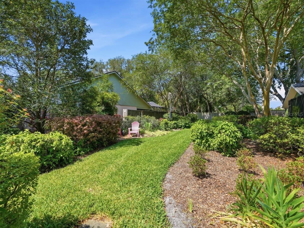 5046 BARROWE DR, TAMPA, FL, 33624