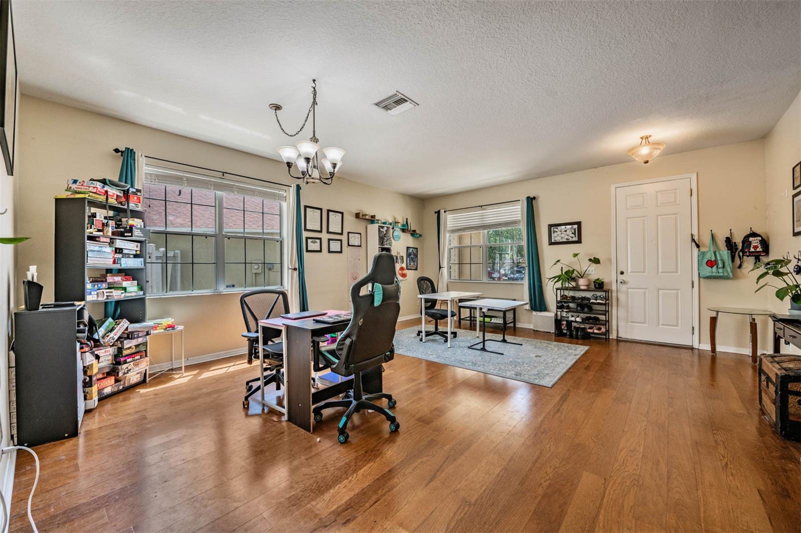 10945 SUBTLE TRAIL DR, RIVERVIEW, FL, 33569