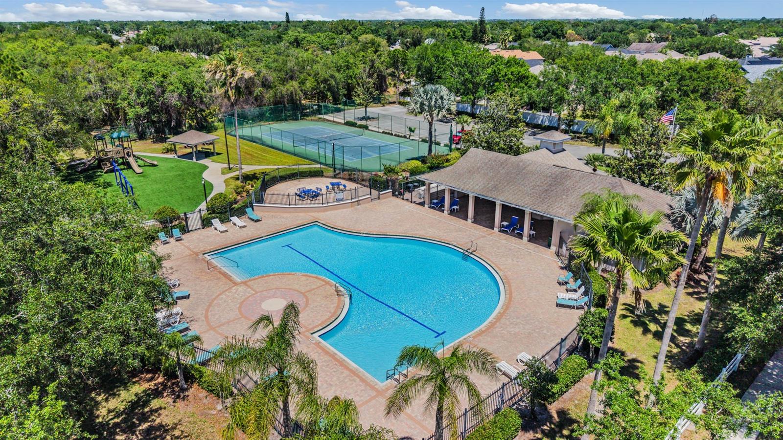 10945 SUBTLE TRAIL DR, RIVERVIEW, FL, 33569